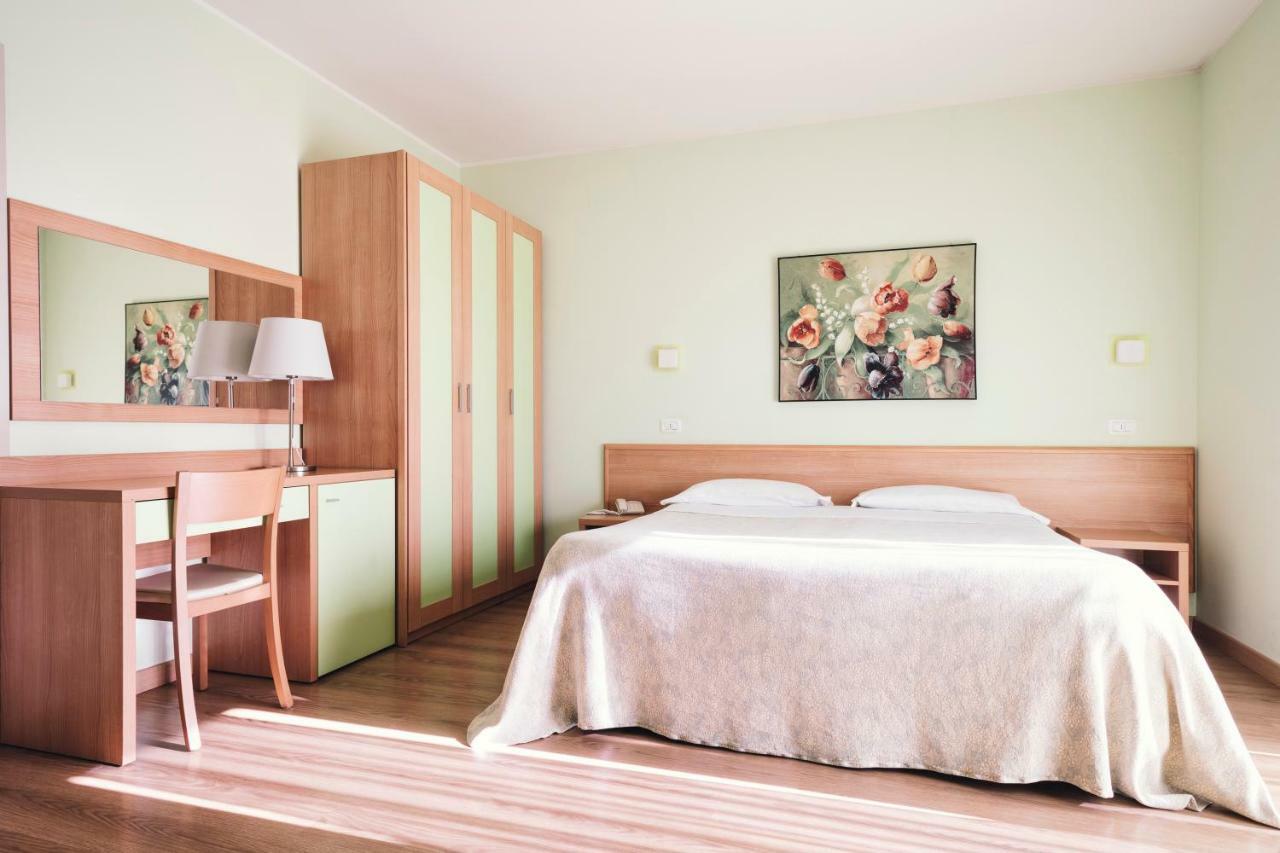 Hotel Dei Sette Васто Екстер'єр фото